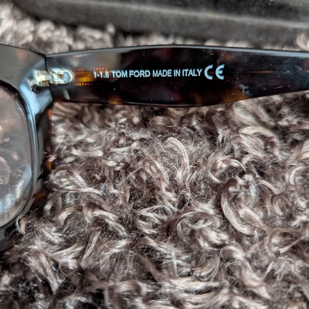 Tom Ford Chick And Stylish Tortoiseshell Sunglasses